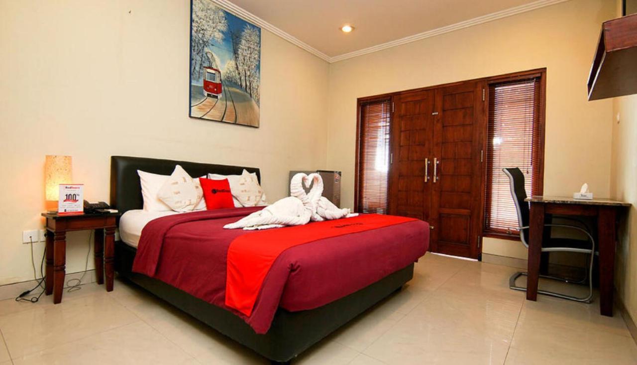 กูตา พาราไดซ์ 777 Hotel เลอกีอัน ภายนอก รูปภาพ